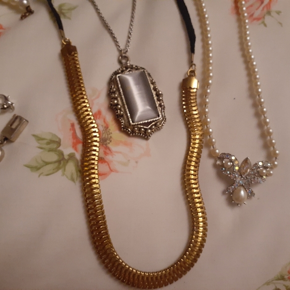 Bulk Jewelry - Picture 7 of 16